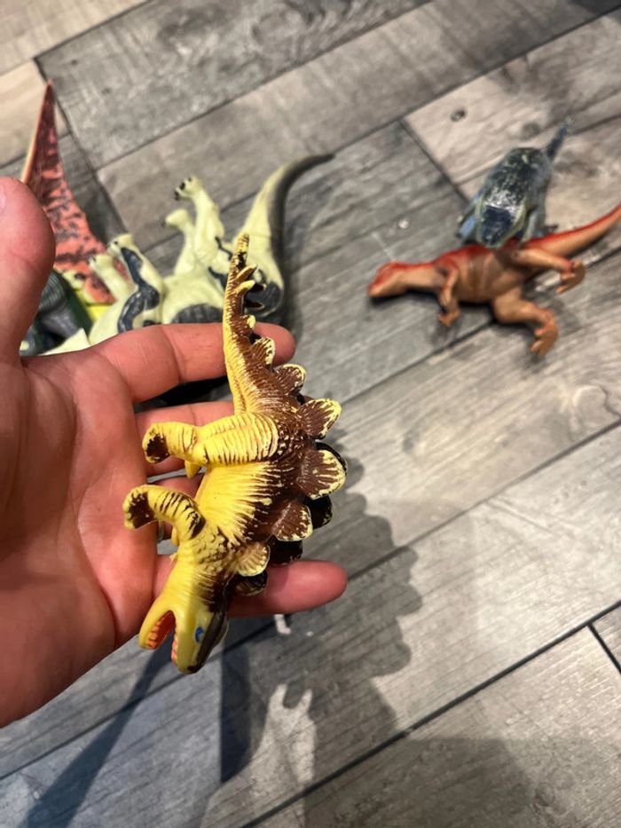 Lot dinosaures - photo numéro 13
