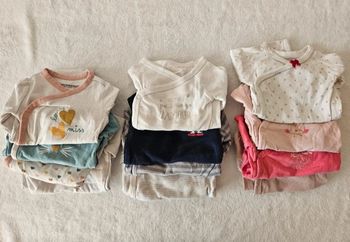 Lot bodies croisés manches longue