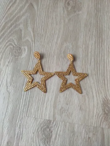 Boucles d'oreilles neuves