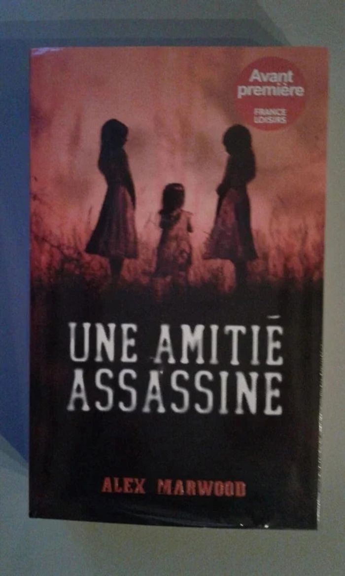 Livre neuf Une amitié assassine - Alex Marwood