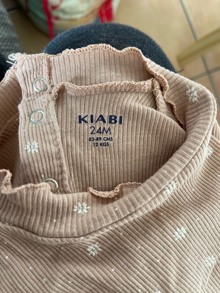 Pull Kiabi fille taille 24 mois - photo numéro 3