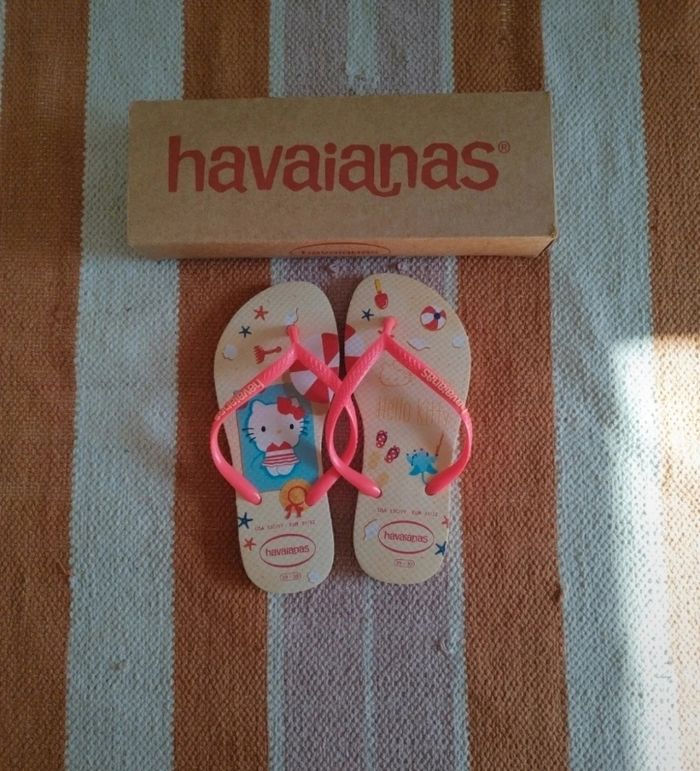 Tongs Havaianas Hello Kitty neuves - photo numéro 4