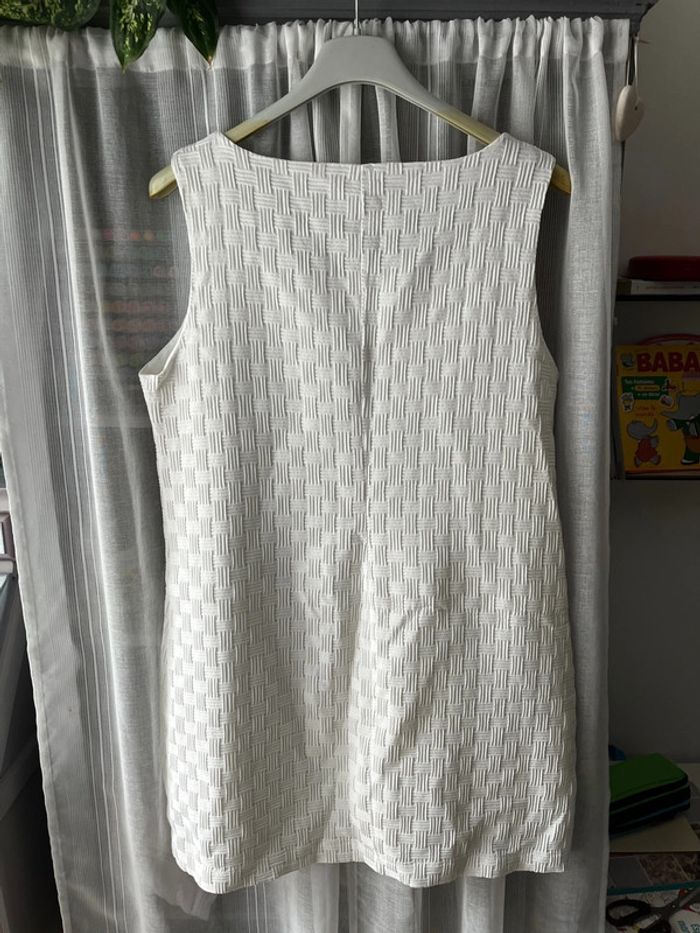Robe droite - photo numéro 3