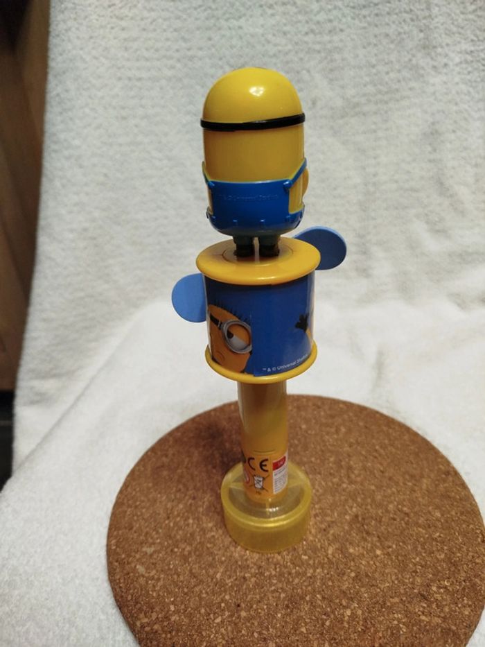 Figurine Minions ventilateur - photo numéro 5