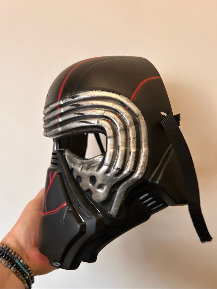 🖤 Casque de super-héros noir et argent avec détails rouges – Taille ajustable Stars  Wars 🖤 - photo numéro 8