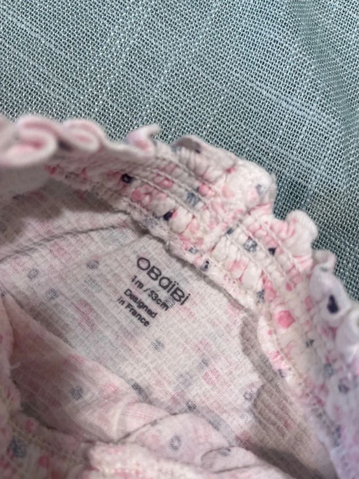 Ensemble taille 1 mois - photo numéro 4