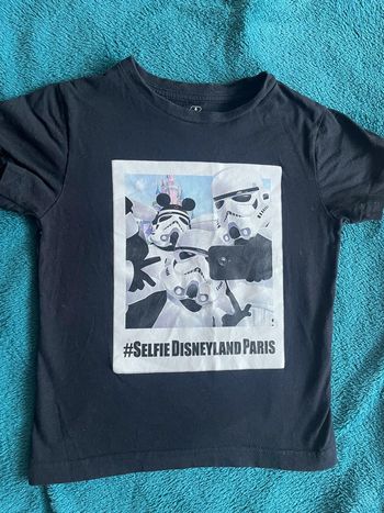 T shirt garçon star wars Disneyland 6 ans