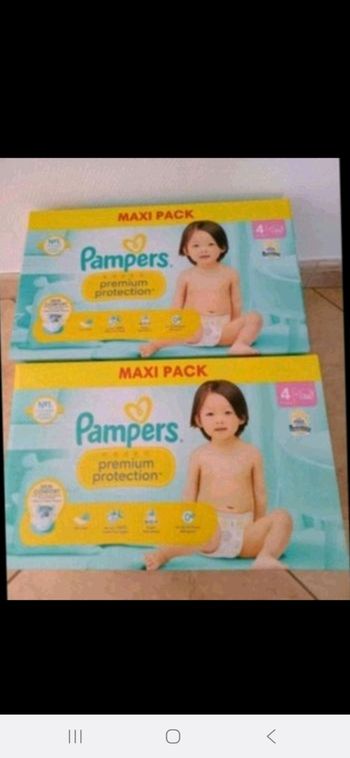 172 couches pampers Premium protection taille 4