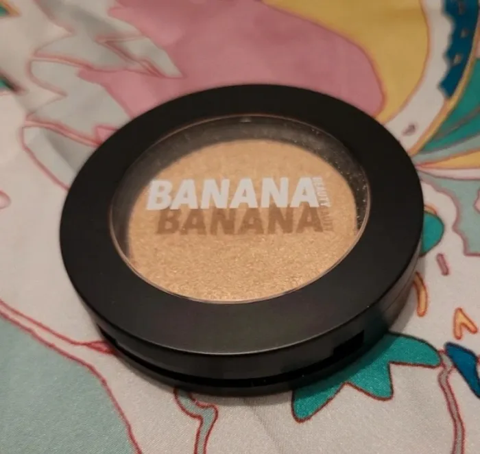 🐞Fard à paupières Moonlight Lover Banana Beauty🐞