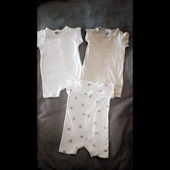 💥LOT 3 Combishort 3mois