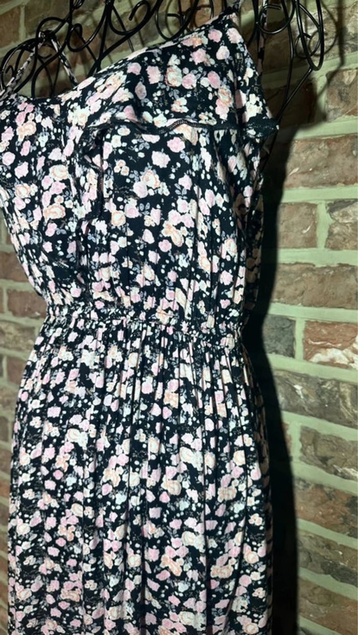 Robe à fleurs Pimkie Taille M / 38 - photo numéro 4