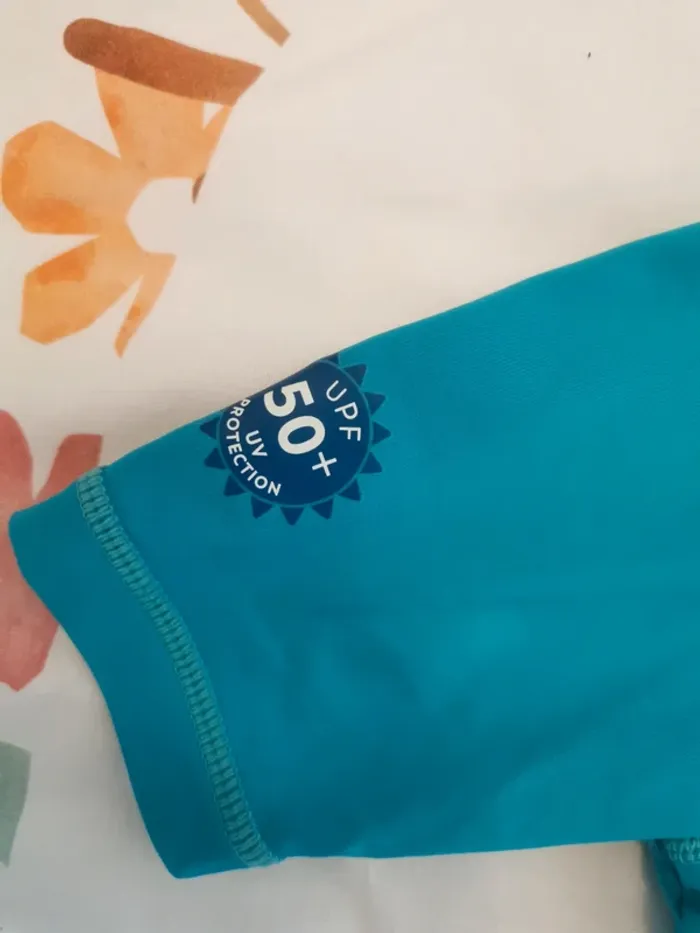 T shirt anti uv 12 mois - photo numéro 3