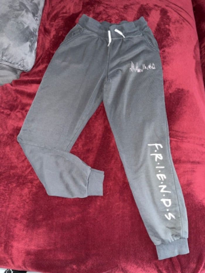Pantalon jogging gris