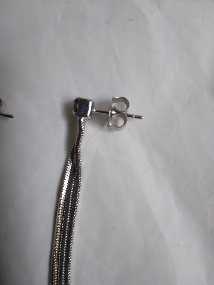 Boucle d'oreilles tombante - photo numéro 5