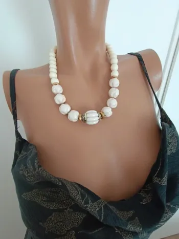 Joli collier vintage