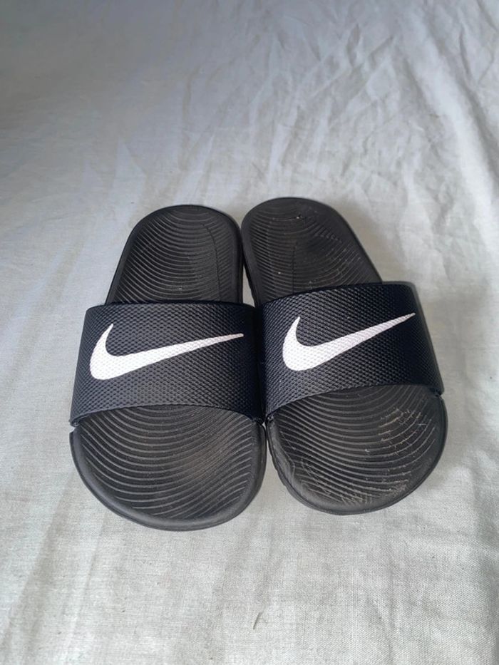 Claquette taille 28 nike