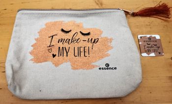 Trousse de toilette "Essence"