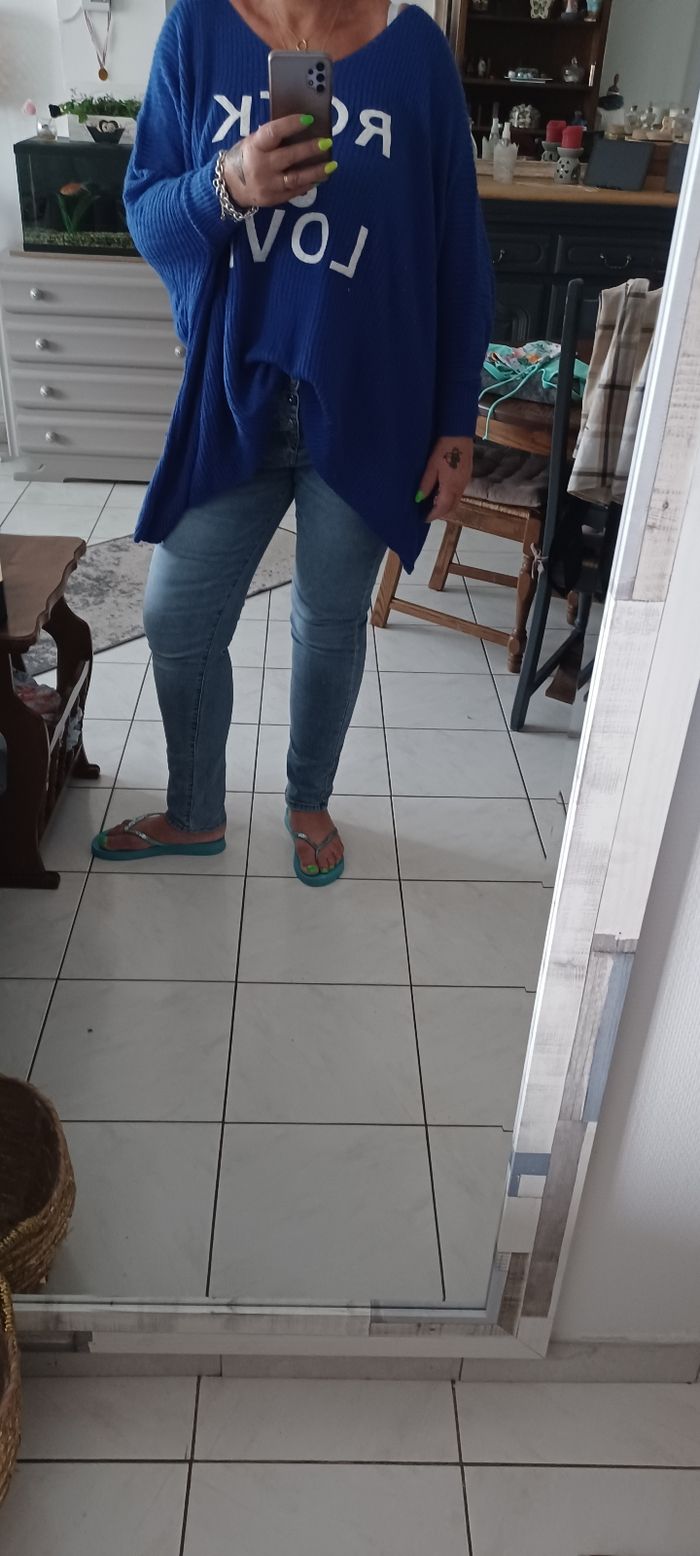Très beau pull oversieze femme T U - photo numéro 4