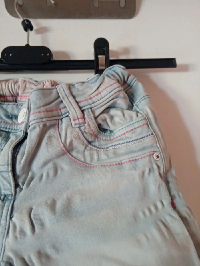 Short en jean bleu clair 4 ans - photo numéro 2