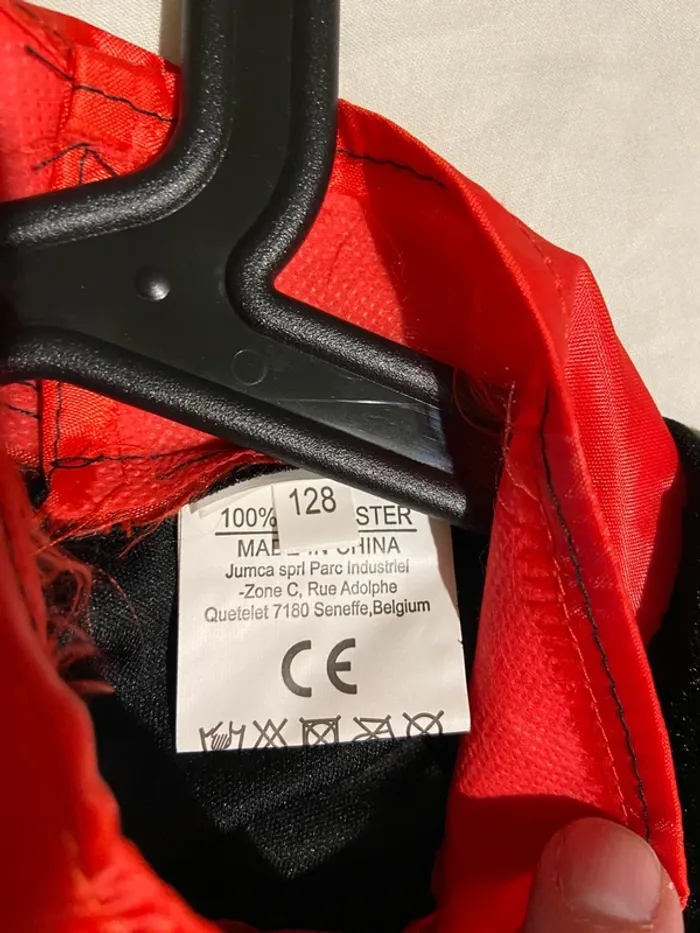 Robe noire et rouge Taille 7-8ans - photo numéro 6