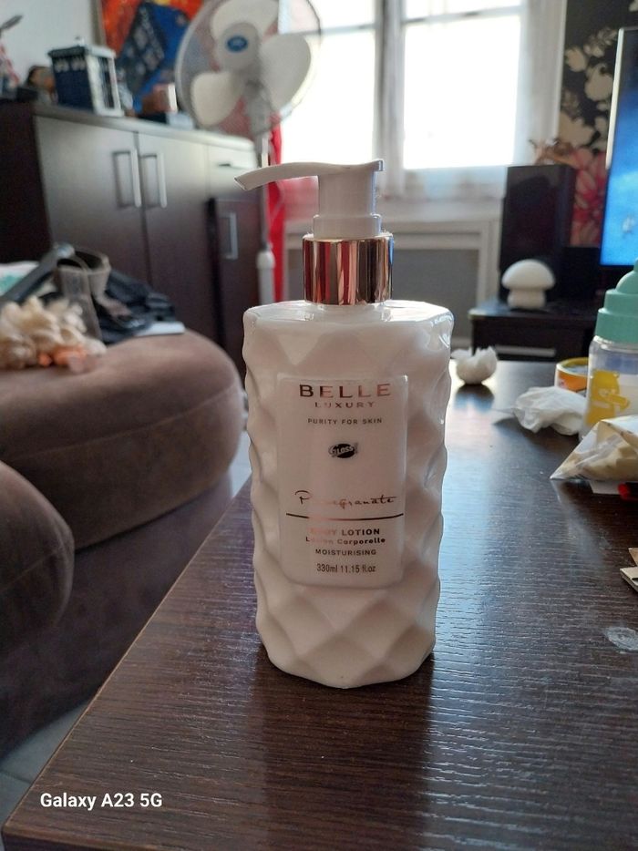 Lait pour le corps belle Luxury  neuf