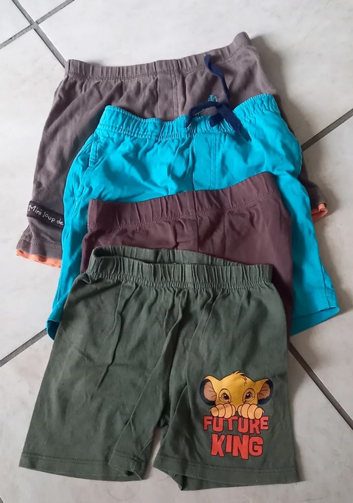 Lot short 24 mois