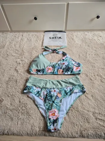Maillot de bain shein taille XXL Neuf