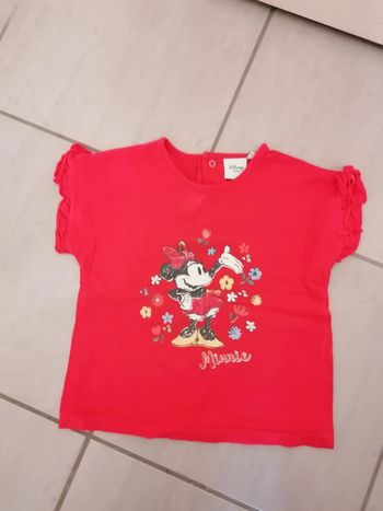 Tee-shirt porté une ou deux fois comme neuf