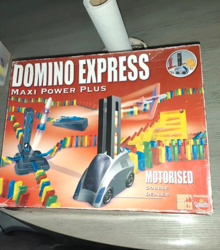 Domino express