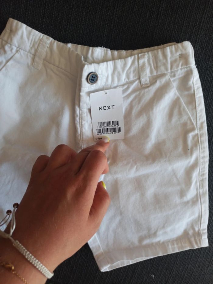 Short blanc - photo numéro 3