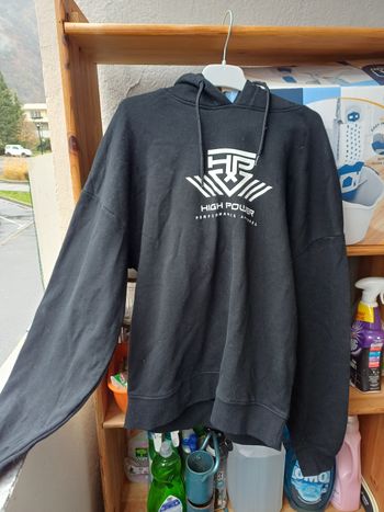 Sweat a capuche taille xs