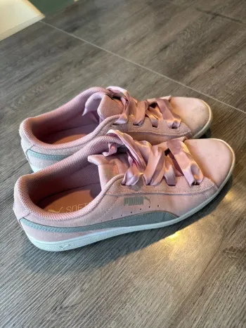 Basket puma rose pale taille 39