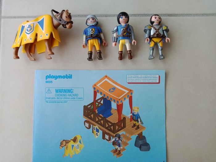 Playmobil Super 4 Tribune royale avec Alex - photo numéro 5