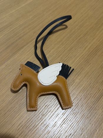 Accessoire de sac cheval Hermès