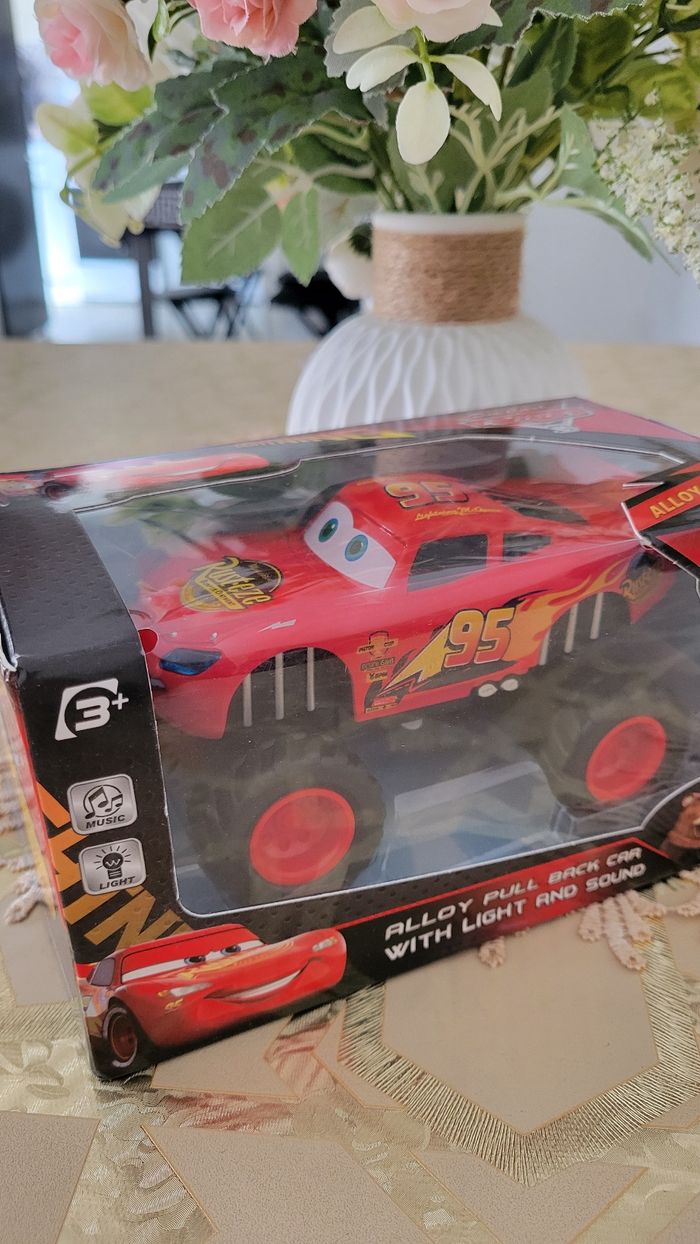 Voiture cars musicale - photo numéro 2