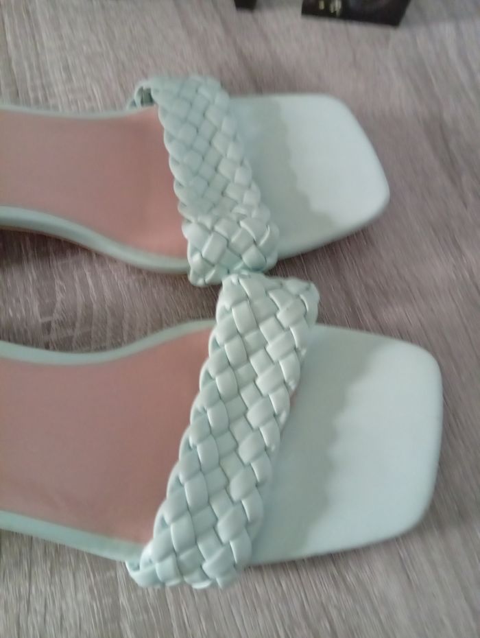 Jolie paire de sandales tressé p'tit talon - photo numéro 5