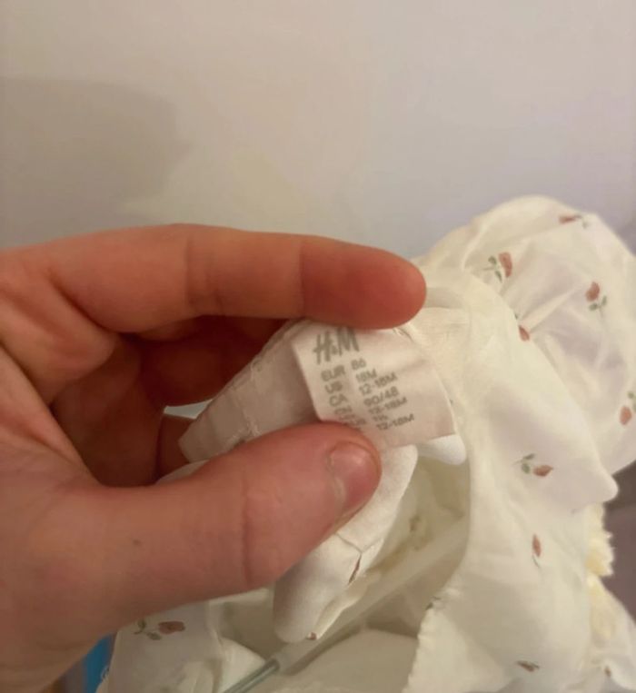 Robe H&M, bébé fille taille 12-18 mois - photo numéro 3