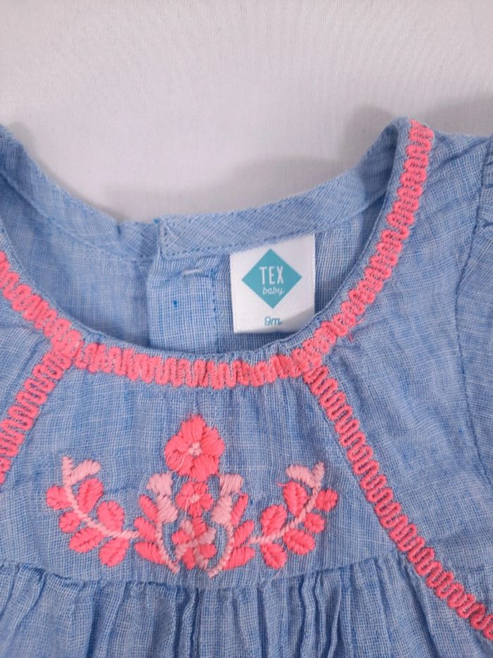 Robe TeX, 9 mois - photo numéro 2