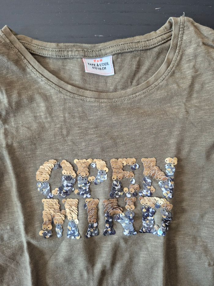 T-shirt TAO taille 6ans - photo numéro 2