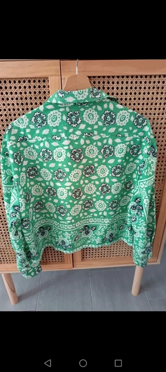 Blouse neuve - photo numéro 3