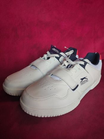 Baskets blanches slazenger pointure 45 neuves avec étiquettes