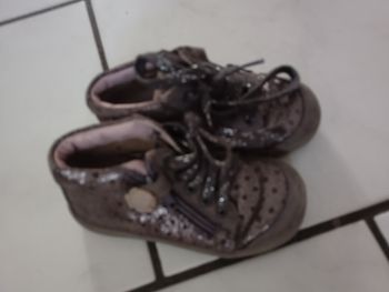 Petite bottines pointure 24