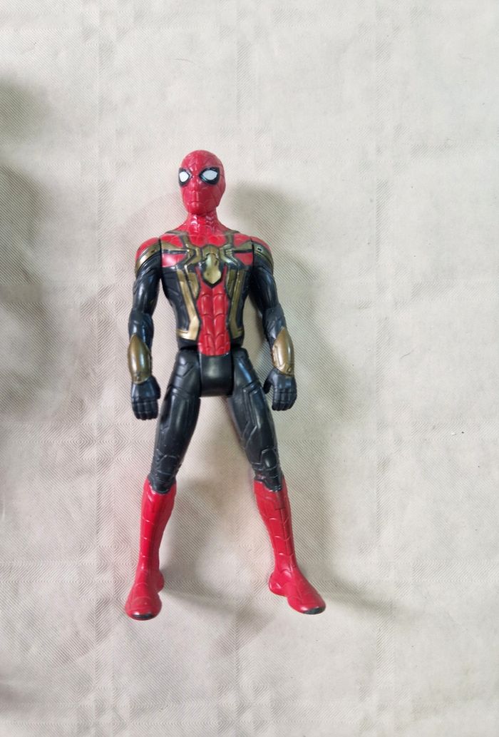 Lot de 2 figurine articulé Spiderman - photo numéro 3