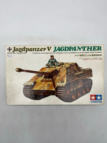 Maquette Tamiya Jagdpanzer V Jagdpanther motorized