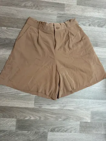 Short fluide pincé