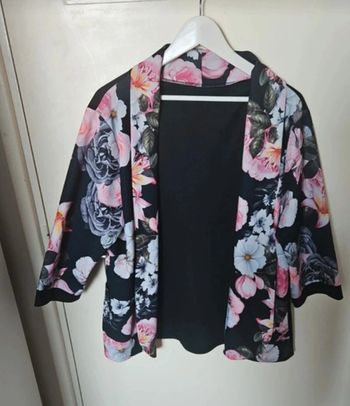Veste fleurie