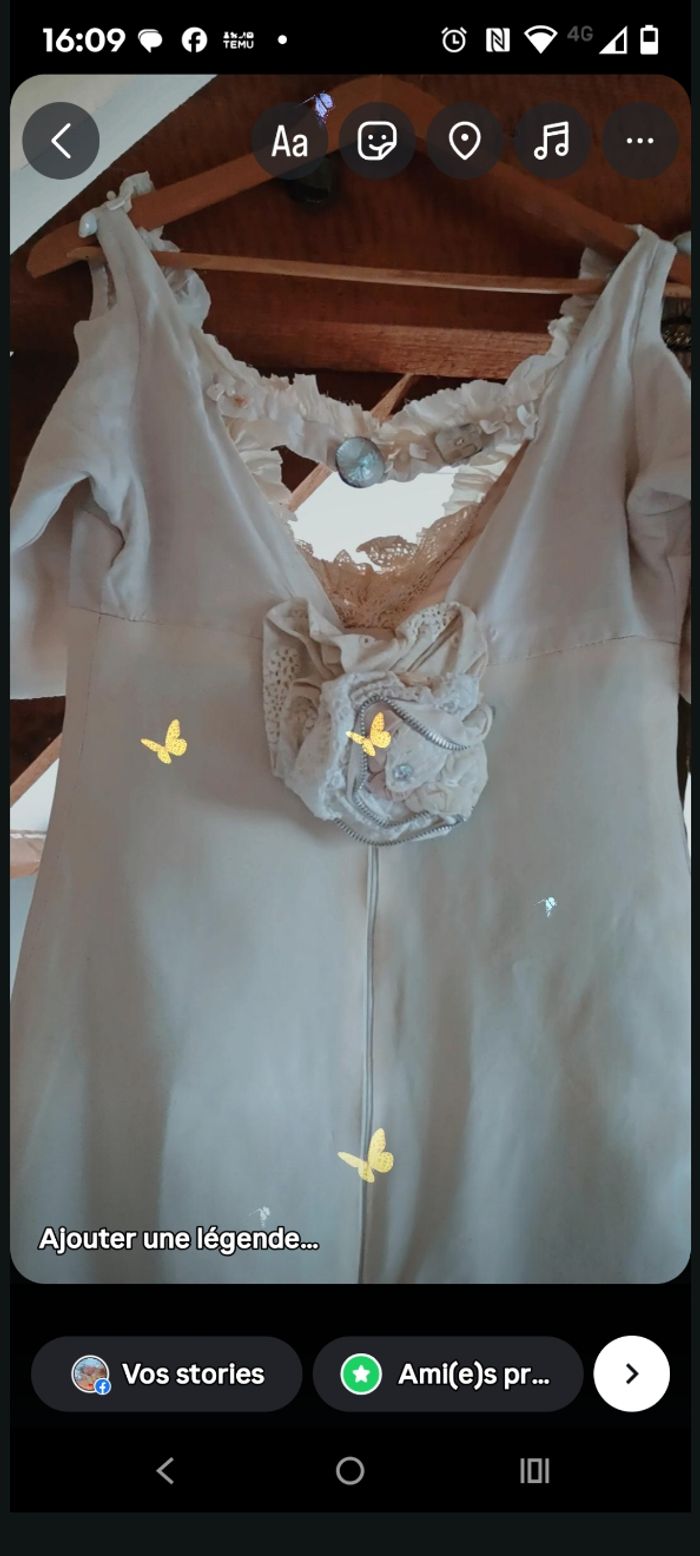 Magnifique robe de mariée courte prototype - photo numéro 3