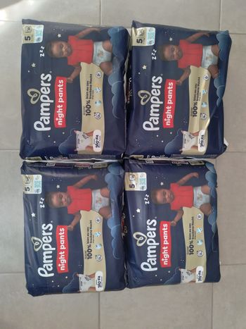 4 paquets de couches pampers pants night taille 5