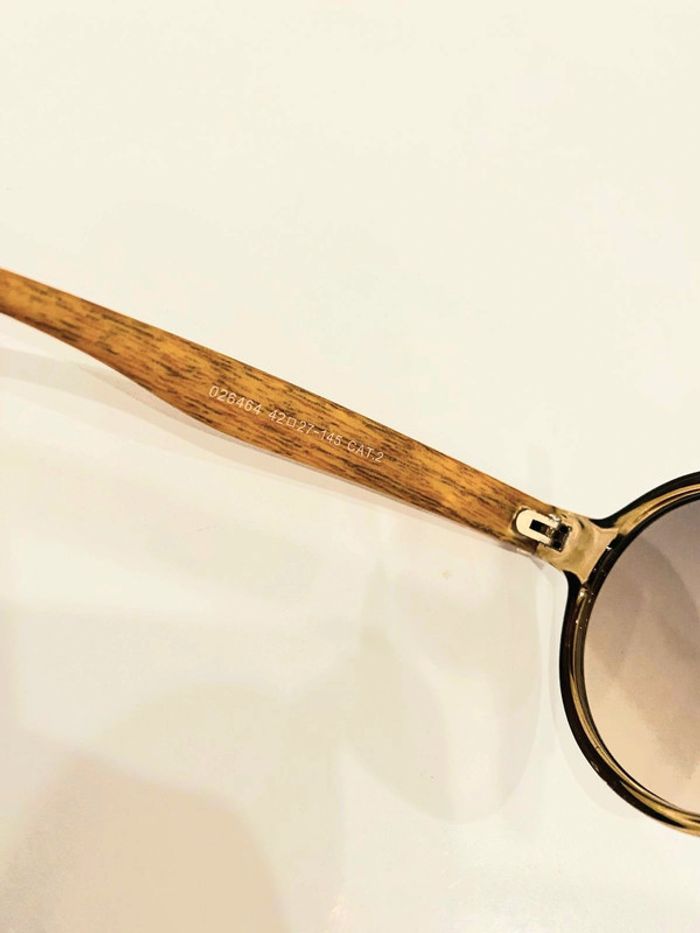 Lunette de soleil mixte ronde marron miel bras effet bois UV protection catégorie 2 - photo numéro 5
