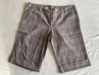 Short bermuda C&A clockhouse Gris beige noir à carreaux taille 42